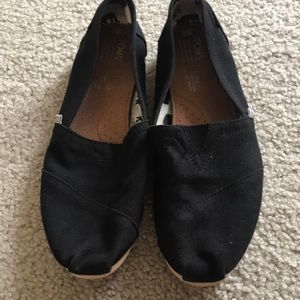 TOMS